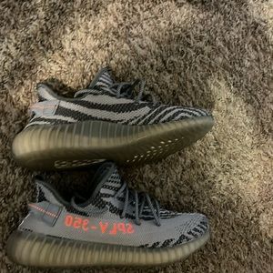 Yeezy size 7 Beluga